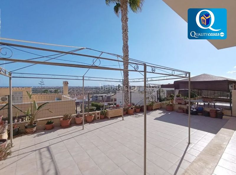 Foto d4d97f48-5ae4-462c-b23e-59342ffd193b. Casa amb calefacció piscina a Bonalba-Cotoveta Mutxamel