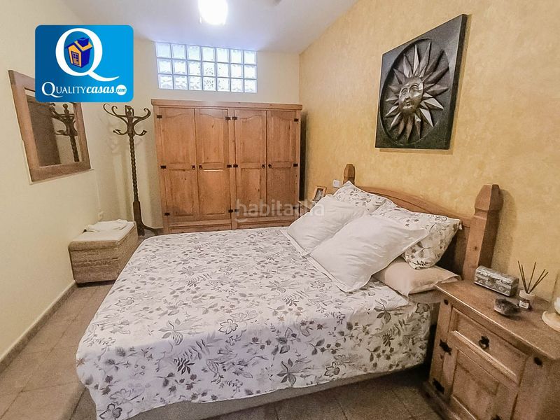 Foto c0a031de-1779-4100-a689-3ce0fa4075af. Dúplex amb calefacció a El Bacarot Alicante