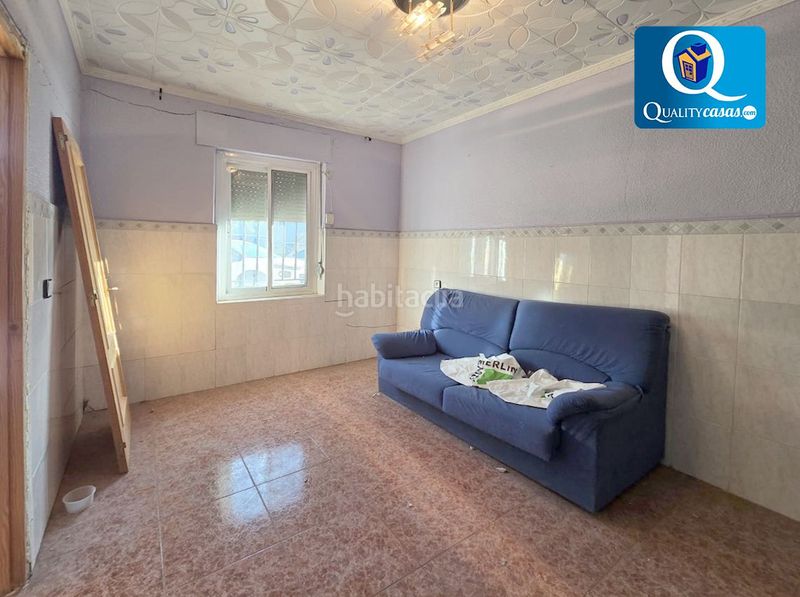 Foto c219e2ca-718e-4b17-be15-c3d7288719b7. Casa adossada a Prosperidad Aspe