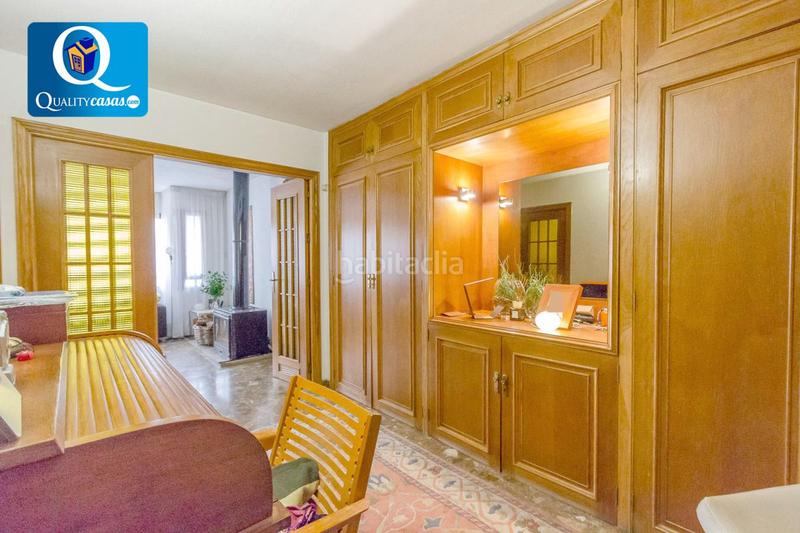 Foto aeb3b0ce-f385-4827-baca-36cc2eccc443. Appartamento con riscaldamento parcheggio in Casco Antiguo - Sta. Cruz - Ayuntamiento Alicante