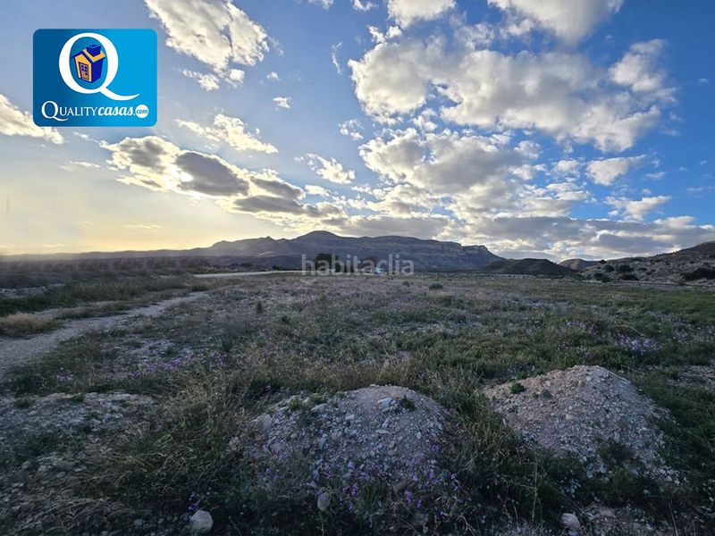 Foto ecfb01d4-ccec-4c4b-b83d-0a133d2a91ae. Terreny residencial a Agost