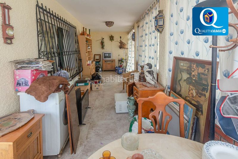 Foto ce01fd64-1f2c-478f-ba2d-12e2d5d25bc3. Casa amb aparcament a Agost