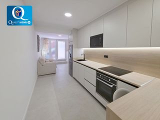 Apartment in Centro. Apartamento en venta en parque lo torrent, 3 dormitorios.