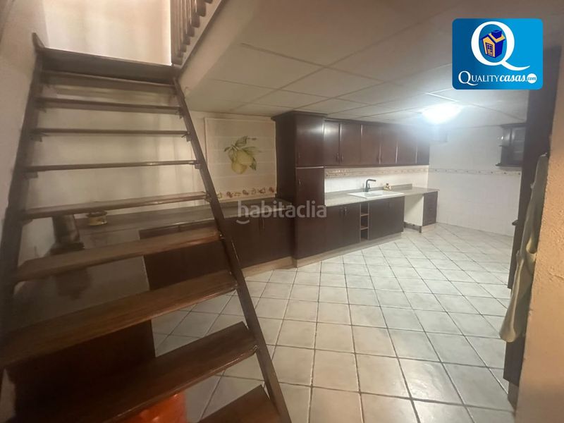 Foto d05d41c7-3c4c-4fc0-97d0-6af34773adda. Casa a Xixona
