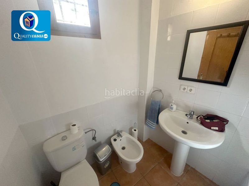 Foto 2784ffbc-b5f1-4ee8-8600-29cb629a8e95. Casa amb aparcament a Xixona