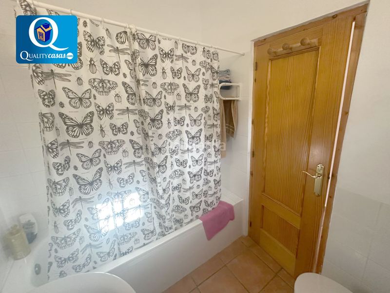 Foto 593ebf28-bcce-468d-b338-d17505a26f5b. Casa amb aparcament a Xixona