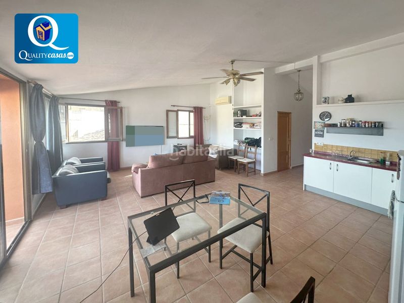 Foto 8bd734d4-5f55-46f1-a397-04c41910428f. Casa amb aparcament a Xixona
