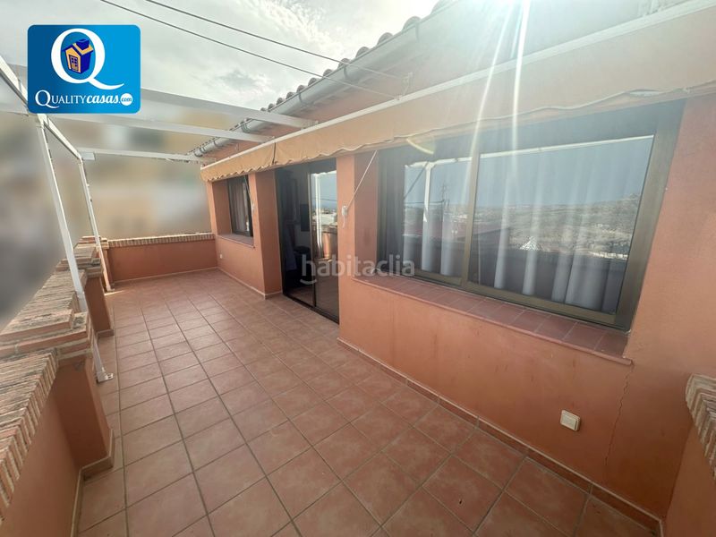 Foto a6c375a8-1d19-444b-bc38-20e0efed7df4. Casa amb aparcament a Xixona
