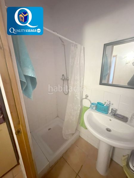 Foto b1797a73-5e25-4676-a4cd-43da5409d9e0. Casa amb aparcament a Xixona