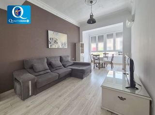 Location Appartement à Benalúa. Piso en alquiler en benalua, 3 dormitorios.