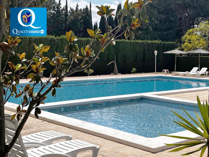 Foto d0a38483-10c5-44e3-93b8-478513563bc7. Casa amb calefacció aparcament piscina a Petrer
