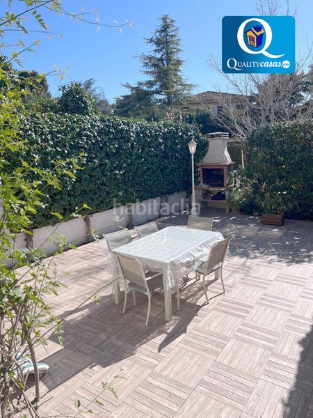 Foto f06c0d91-50a7-45f6-ab62-f65f583b1385. Casa amb calefacció aparcament piscina a Petrer