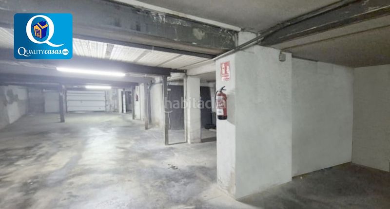 Foto a3c19f02-0af7-4465-b69b-69e2849b5d77. Car parking in El Rabal Villena