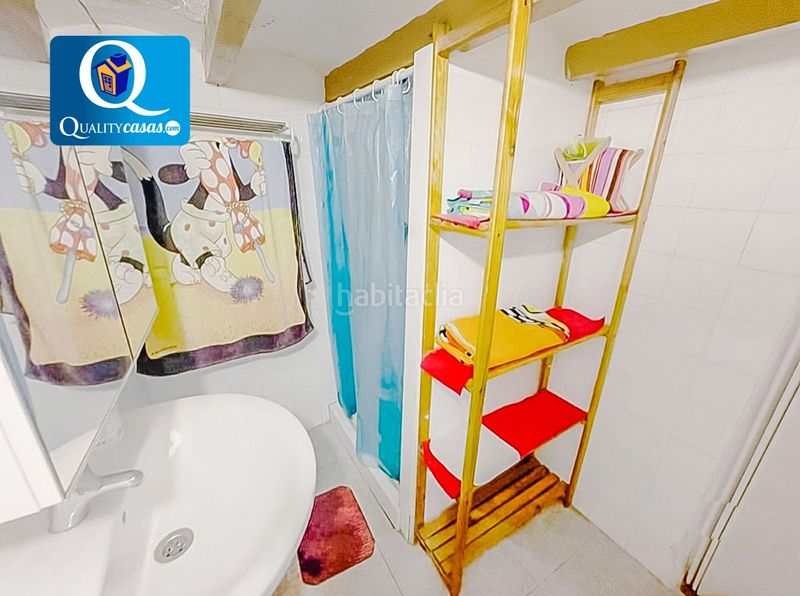 Foto a59704a2-c4e6-4949-a684-590ef5017500. Casa a Xixona
