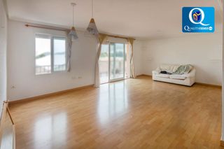 Etagenwohnung in Xixona. Piso en venta en jijonaxixona, 3 dormitorios.