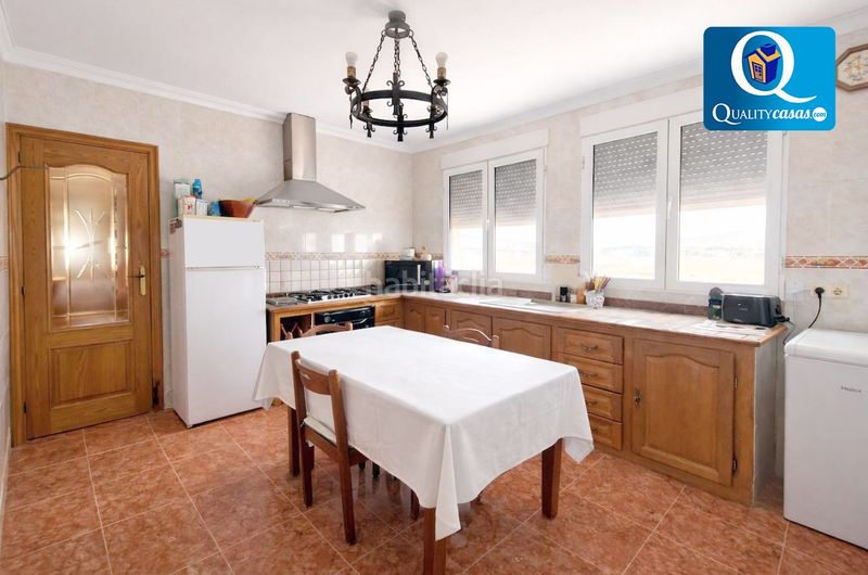 Foto fc9f6470-8ee8-4cee-8969-360635ab5beb. Chalet villa en venta en Fontcalent, 5 dormitorios. en Alicante