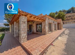 Xalet a Almajada-Ravel. Chalet en venta en la almajada, 4 dormitorios.