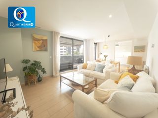 Apartament a PAU 5. Apartamento en venta en playa, 4 dormitorios.
