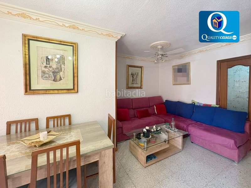 Foto c667ebbb-87a6-455d-8941-c76e95ce566f. Apartament amb calefacció a Juan XXIII Alicante