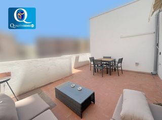 Appartamento in Reina Victoria - Miguel Hernández. Piso en venta en centro, 1 dormitorio.
