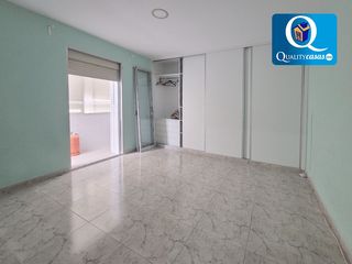 Apartament a Centro. Apartamento en venta en sant joan dalacant, 3 dormitorios.