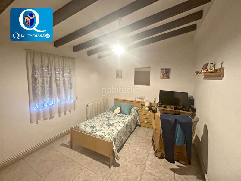 Foto f635e421-6bd3-401f-bcef-00333a0d817b. Xalet amb calefacció aparcament a Xixona