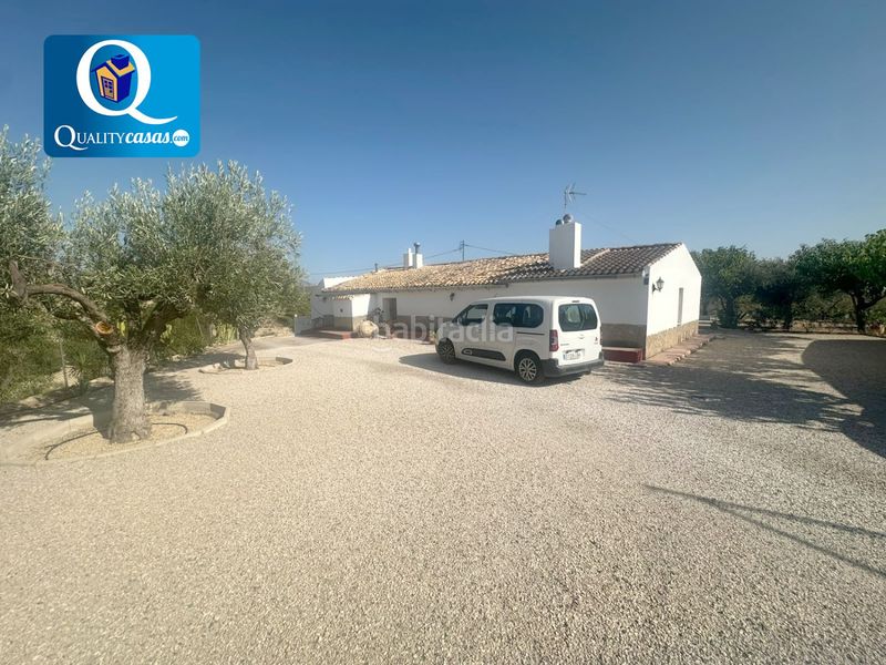 Foto f7f0fc90-97b5-4198-a07f-b26ff6a12f89. Xalet amb calefacció aparcament a Xixona