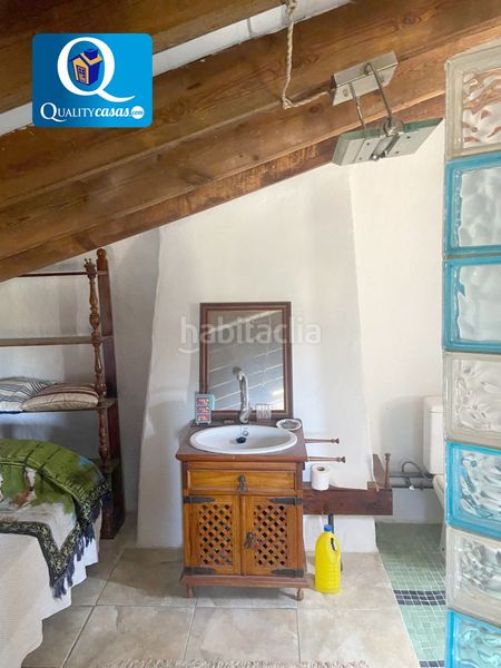 Foto fa807d1c-639b-427b-b257-2c15b050fe2b. Masia a Onil