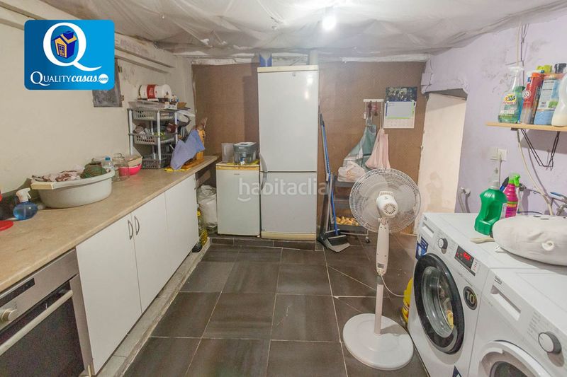 Foto 3e5d6a22-87ee-4b84-935b-f7005030b4f2. Casa a Xixona