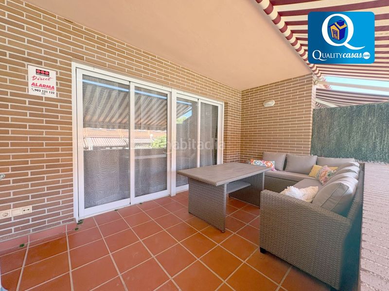 Foto c50348cd-cac3-409f-92d5-cc47985a9d9f. Casa con riscaldamento piscina in Parque Lo Torrent Sant Vicent del Raspeig