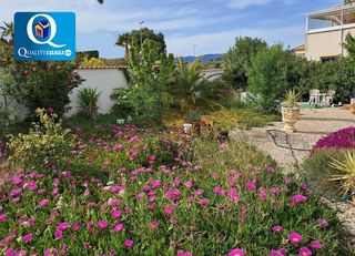 Semi detached house in Castalla. Adosado en venta en castalla internacional, 4 dormitorios.