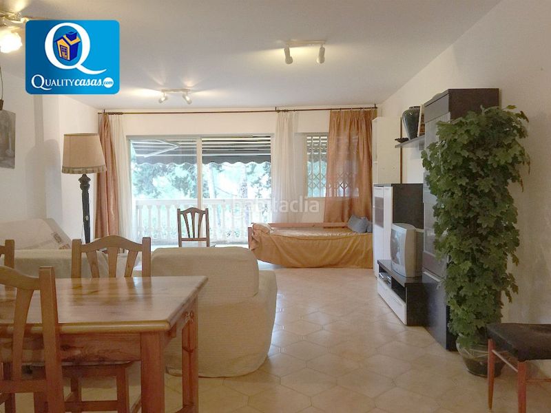 Foto dec02fed-71d1-4d82-b9ab-d69b5aff0222. Apartament amb aparcament piscina a Pueblo Español-Coveta Fumá Campello (el)
