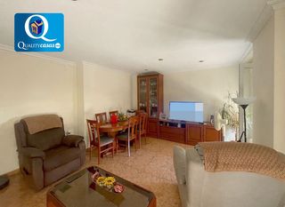 Apartament a El Raval - Portes Encarnades. Apartamento en venta en elcheelx, 2 dormitorios.