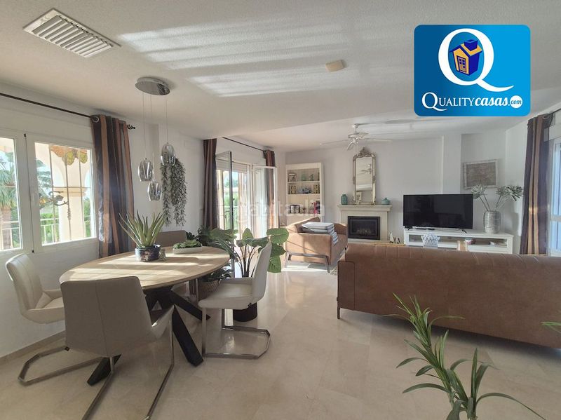 Foto e3f3c9ba-360d-4563-9793-227dba0d7768. Xalet amb aparcament a Bonalba-Cotoveta Mutxamel