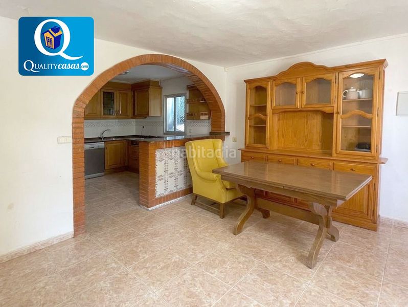 Foto c4c4742b-b1c3-4226-b0d2-a7739563221d. Casa amb aparcament a Castalla