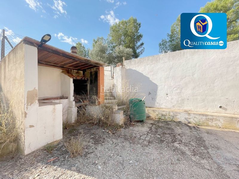 Foto cb97432c-2a5b-42ac-a97d-15ef29391622. Casa amb aparcament a Castalla