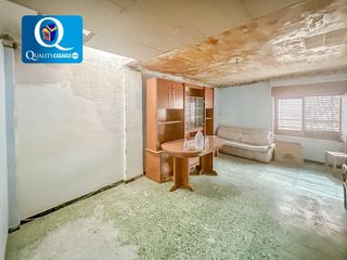 Casa in Xixona. Casa pueblo en venta en jijonaxixona, 4 dormitorios.