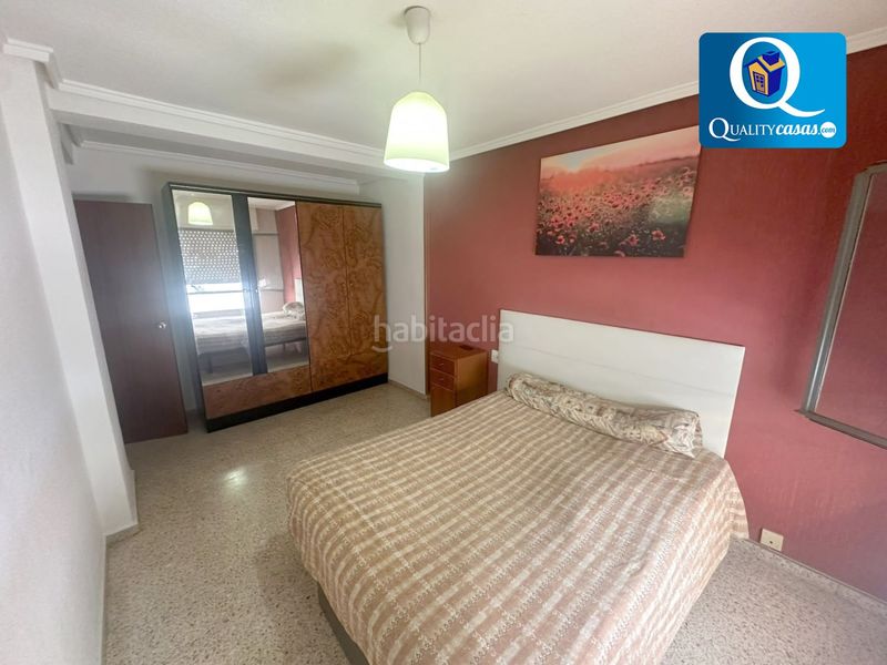 Foto c9f971e8-9606-4ef8-975e-00fbca3e1cbf. Pis a Xixona