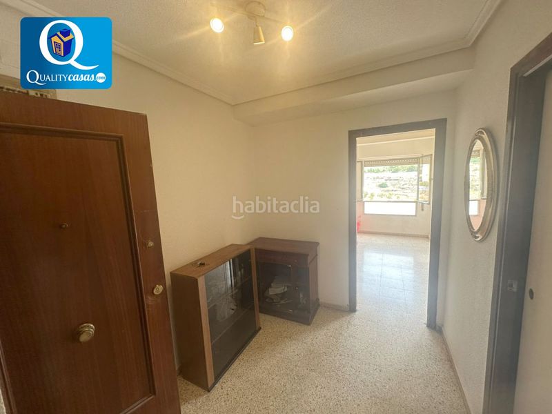 Foto c04bb35f-462c-4398-b2af-356d99bfa7b9. Apartament a Xixona