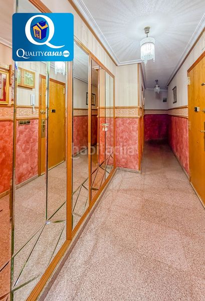 Foto 01d93450-ad0b-49b4-a717-1d42b722d21c. Piso  en venta en centro, 4 dormitorios. en Plaza Castelar - Mercado Central Elda