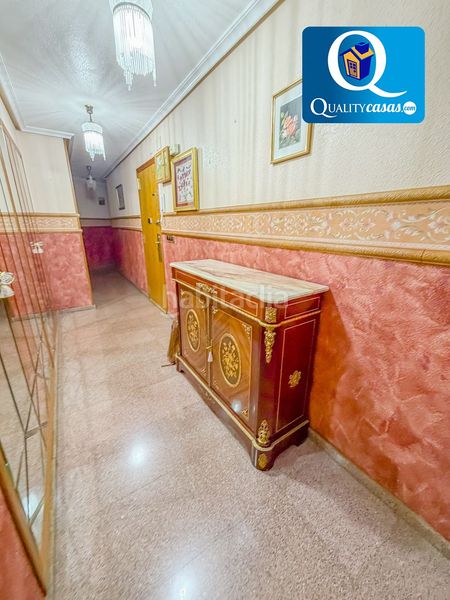 Foto cfeb11ce-b759-4714-9627-654fcc4f8b57. Piso  en venta en centro, 4 dormitorios. en Plaza Castelar - Mercado Central Elda