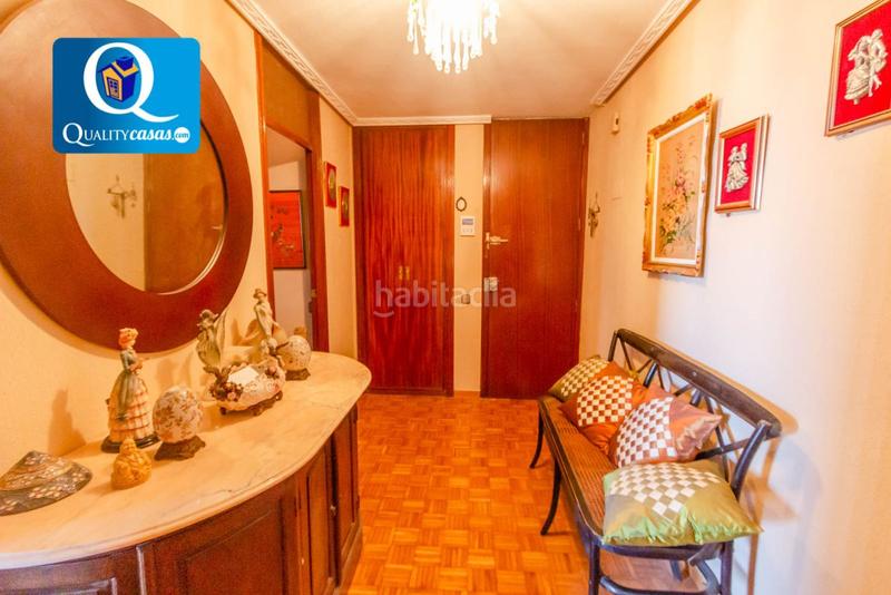 Foto ab9a612c-41ea-4c67-ab4d-b8cb4940f7f6. Etagenwohnung mit heizung parking in Goteta Alicante