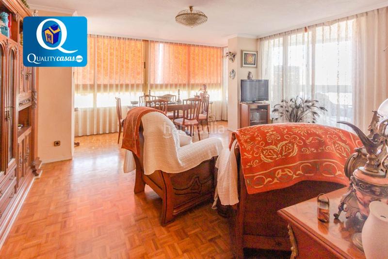 Foto b2f169ef-cb4f-4049-8fcc-b2c85342f6bb. Etagenwohnung mit heizung parking in Goteta Alicante