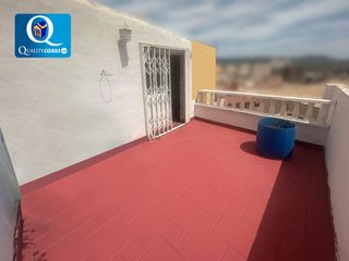 Affitto Casa in Xixona. Casa en alquiler en jijonaxixona, 4 dormitorios.
