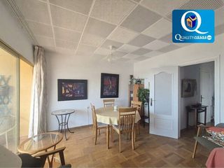 Apartament a Mercado. Apartamento en venta en centro  benito perez galdos, 4 dormitori