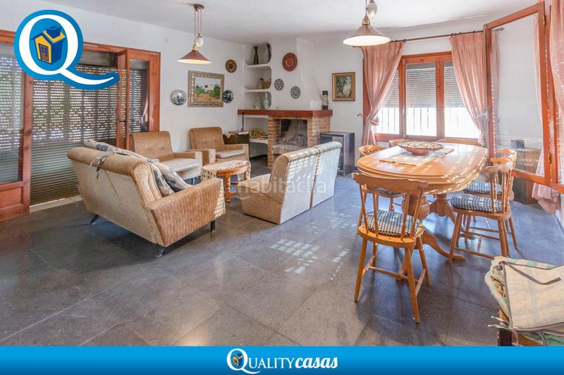 Foto ad309dd8-b727-4c10-aa75-b3bd434fe2bd. Xalet amb aparcament a Alzabares Elche / Elx