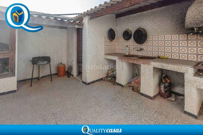 Foto c158b0b3-39dd-4815-bc37-b1bd488686a1. Xalet amb aparcament a Alzabares Elche / Elx