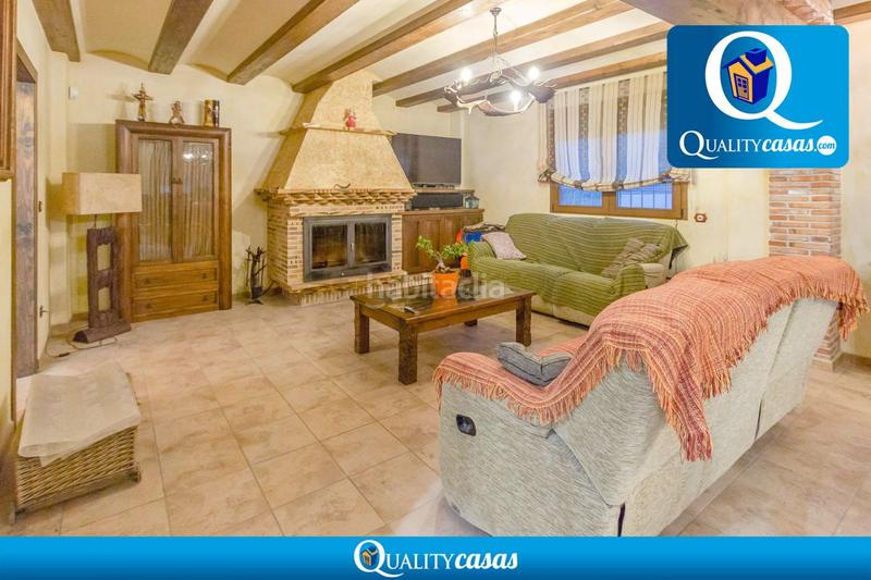 Foto 06f2f729-222c-4683-9bdf-b8cdc992f63b. Xalet amb aparcament a Jubalcoi Elche / Elx