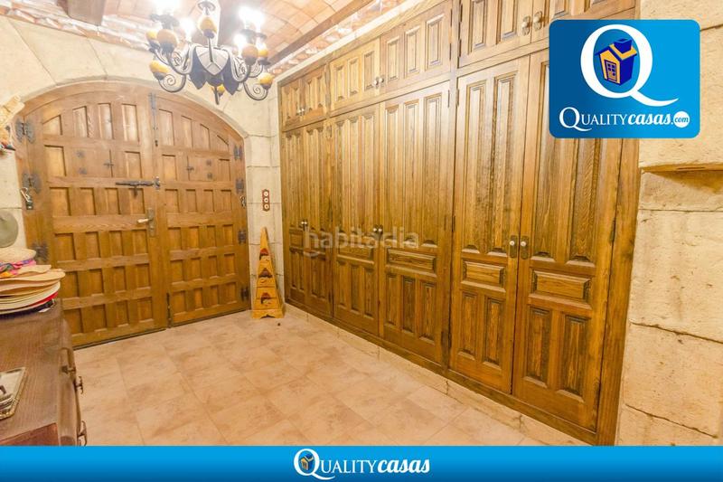 Foto 40cd8ba5-c700-4ec2-8d82-0f5a6f04639f. Xalet amb aparcament a Jubalcoi Elche / Elx