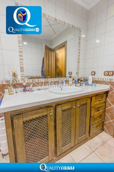 Foto 606d319a-ff07-44e9-8340-50758896cce0. Xalet amb aparcament a Jubalcoi Elche / Elx